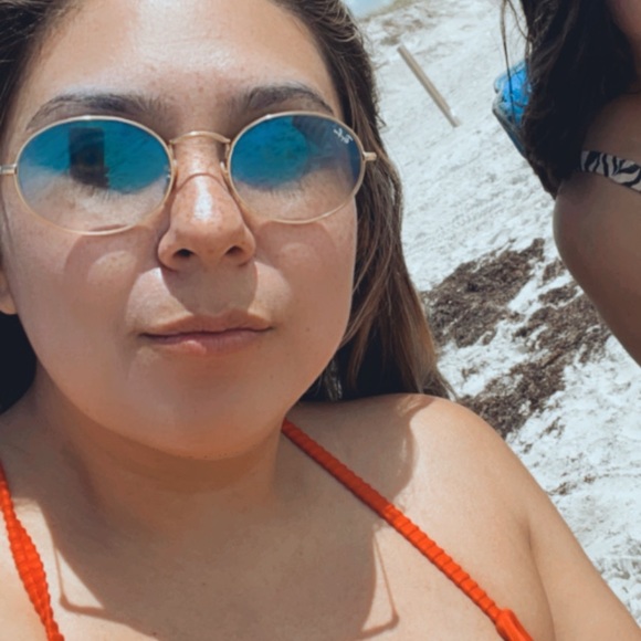 Meet your Posher, Juana - Picture 1 of 1